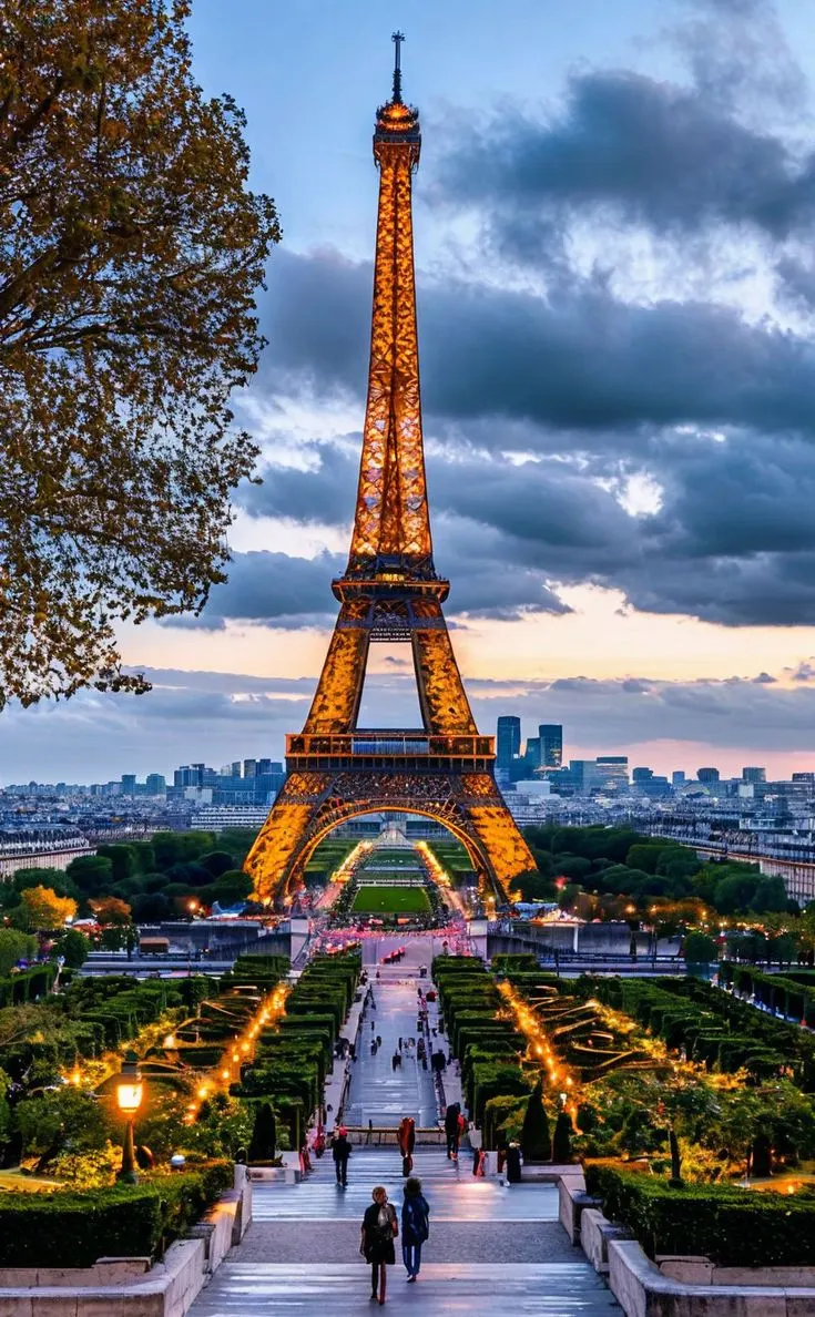Paris & Swiss Alps Explorer – 9 Days / 8 Nights